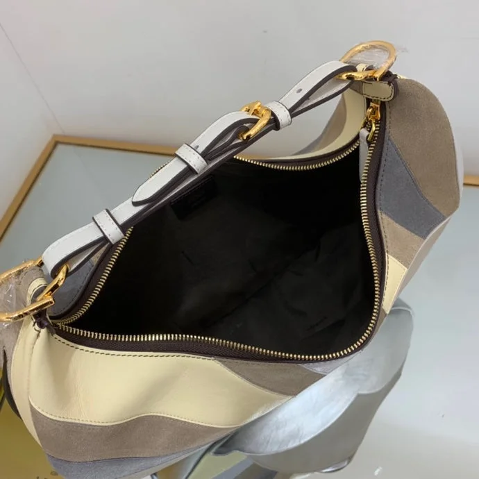 WF -  Fendi Bag - 251