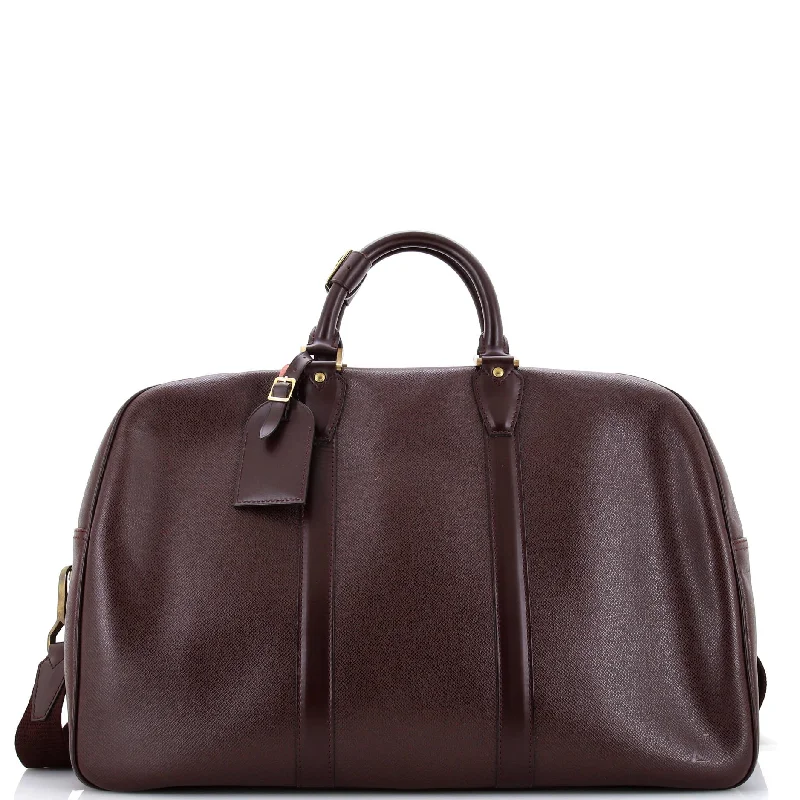 Kendall Handbag Taiga Leather PM