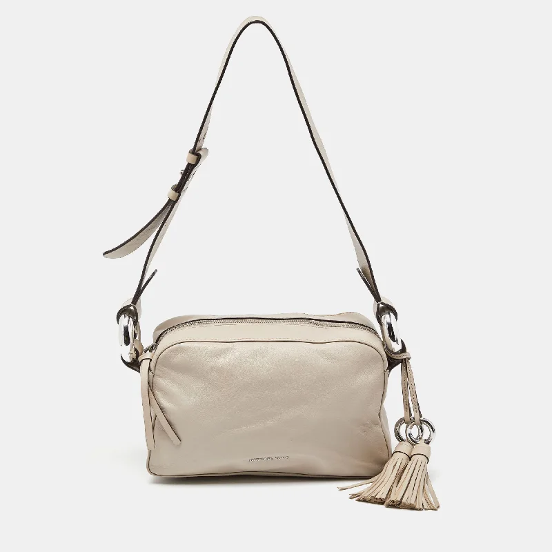 Beige Leather Grand Shoulder Bag