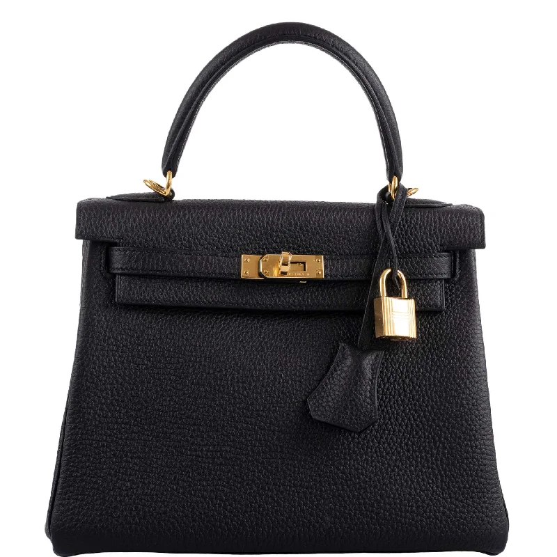 Hermès Kelly 25 Retourne Black Togo Gold Hardware - 2020, Y